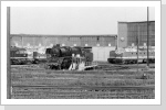 41 1182 dreht umringt von der Dieseltraktion im Bw Saalfeld März 86